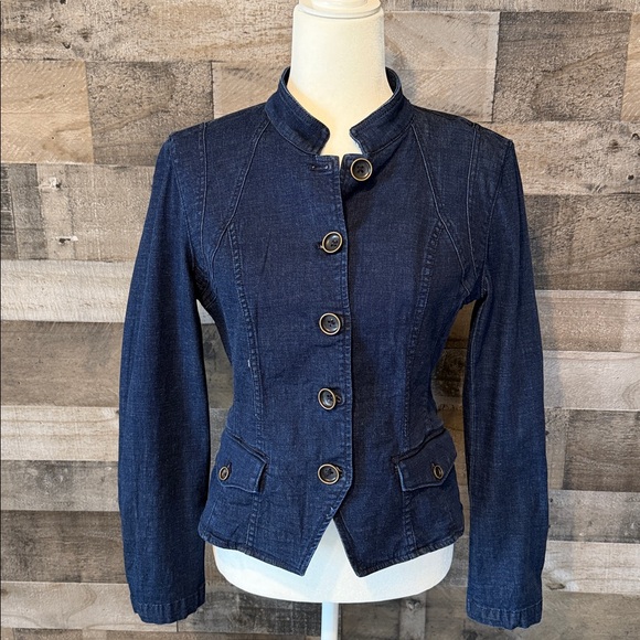 White House Black Market Denim Jacket with mandarin collar Size 4 - Picture 16 of 16